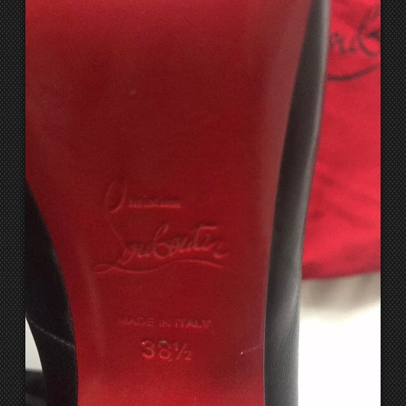 Louis Vuitton's - Picture 7 of 7